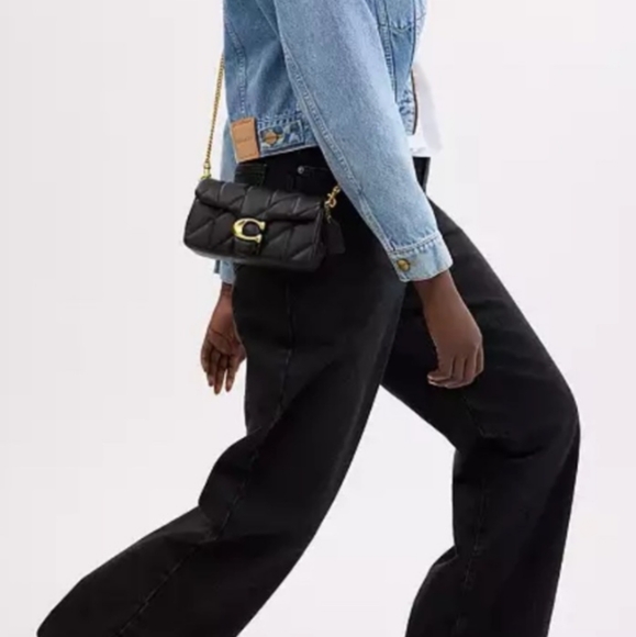 Tabby Crossbody Wristlet With Pillow Quilting - Picture 7 of 7